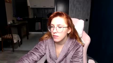Regina online show from 10/19/25, 01:39