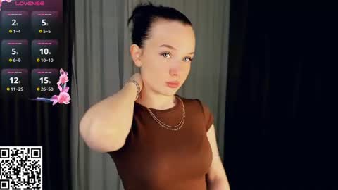 Emily - online show from 06/17/26, 06:42