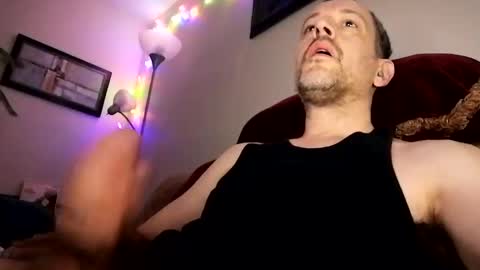 Snapshot of regularguy20 chatting on 03/04/25, 10:46 regularguy20 online show from 03/04/25, 10:46