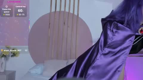 R E I online show from 10/31/25, 01:01