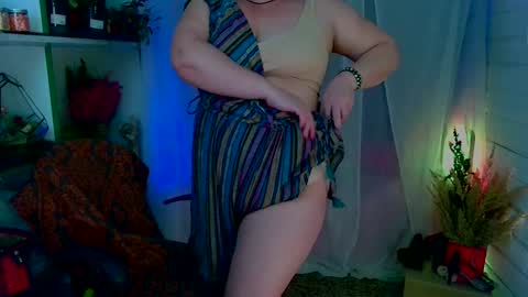 Snapshot of reicat chatting on 01/24/25, 09:47 Karina online show from 01/24/25, 09:47