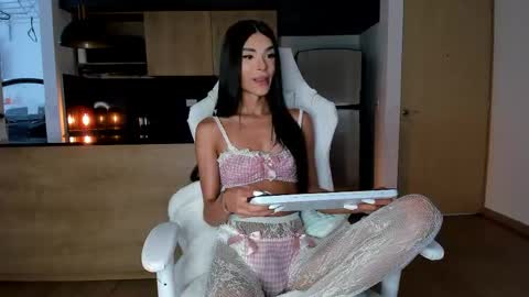  REICHEL  online show from 03/30/26, 02:51