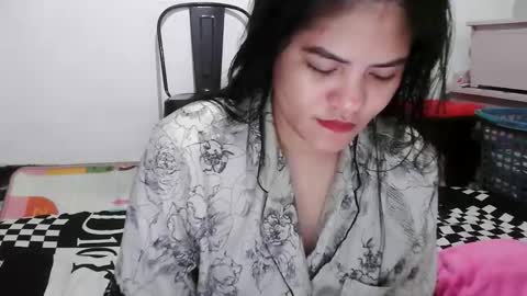 reign2525 online show from 03/02/26, 05:09