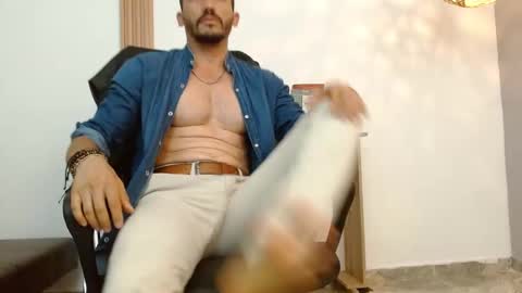   REIKO  online show from 02/07/25, 09:48