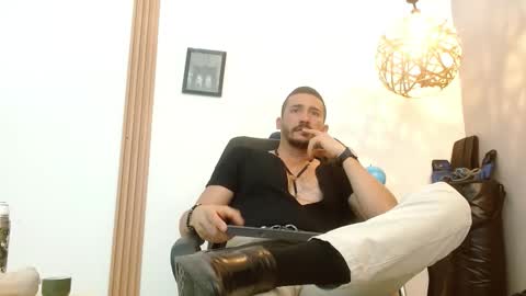   REIKO  online show from 10/03/25, 02:58