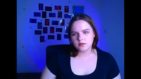 Reina online show from 03/25/26, 07:03