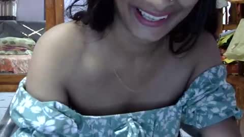 Snapshot of rekharai chatting on 09/15/25, 06:46 payel online show from 09/15/25, 06:46