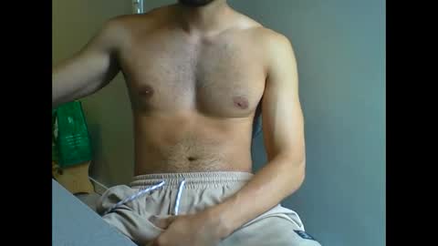 Snapshot of reltaw chatting on 02/22/25, 01:46 Angel online show from 02/22/25, 01:46