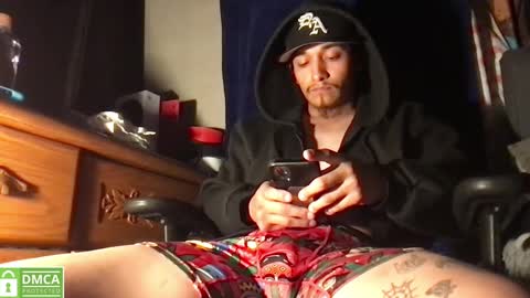 Snapshot of remi_d33 chatting on 01/01/25, 09:39 Remi D online show from 01/01/25, 09:39