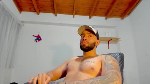 Snapshot of remy_sten chatting on 10/29/25, 02:03 Rmy Steen online show from 10/29/25, 02:03