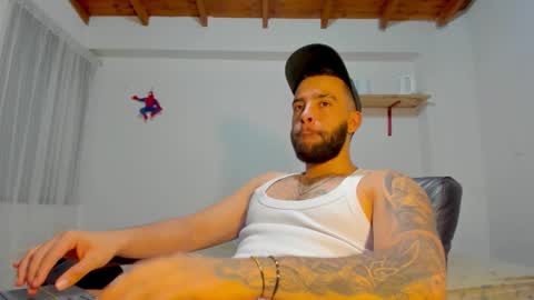 Snapshot of remy_sten chatting on 11/20/25, 12:22 Rmy Steen online show from 11/20/25, 12:22