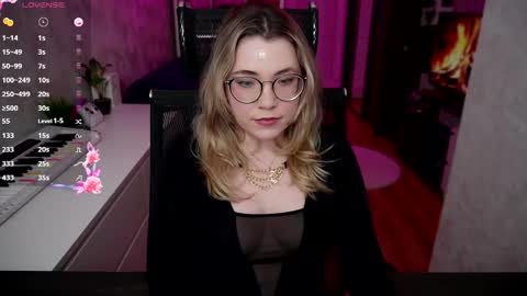 Snapshot of remywild chatting on 03/05/25, 07:27 RemyWild online show from 03/05/25, 07:27