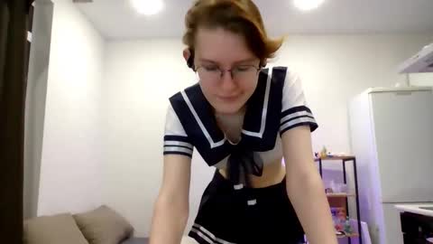 Snapshot of renaeblaski chatting on 03/30/26, 05:25 Claire online show from 03/30/26, 05:25