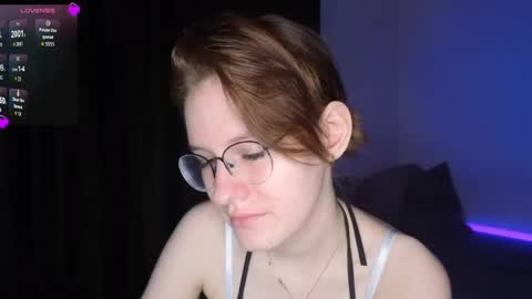Snapshot of renaeblaski chatting on 05/07/26, 07:19 Claire online show from 05/07/26, 07:19