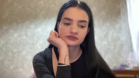 Snapshot of renata_a1 chatting on 10/09/25, 12:47 Renata online show from 10/09/25, 12:47