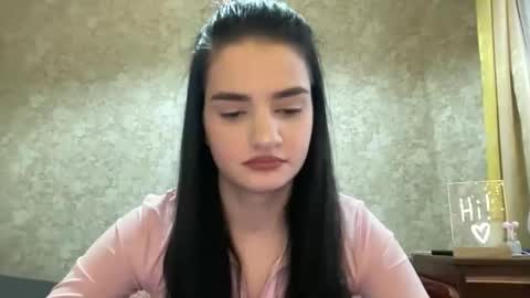 Snapshot of renata_a1 chatting on 10/21/25, 09:43 Renata online show from 10/21/25, 09:43