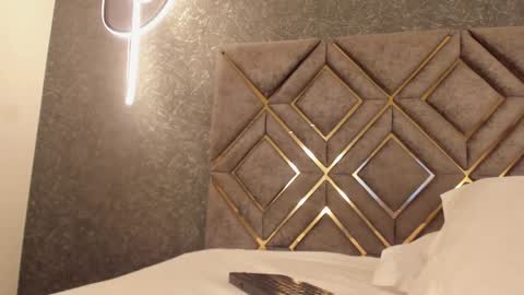 Snapshot of renata_cruz_ chatting on 02/06/25, 02:37 Renata 3 online show from 02/06/25, 02:37