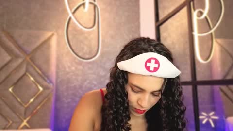 Snapshot of renata_cruz_ chatting on 10/31/25, 11:55 Renata 3 online show from 10/31/25, 11:55