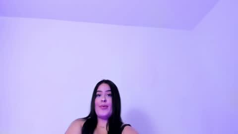 Renata  online show from 09/15/25, 09:48