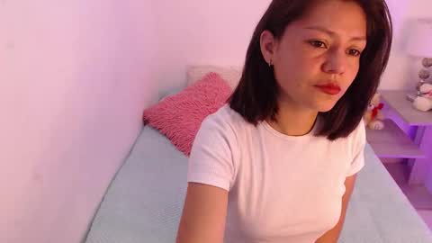 renataj online show from 11/20/25, 07:13