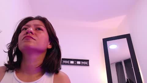 renataj online show from 11/29/25, 09:34