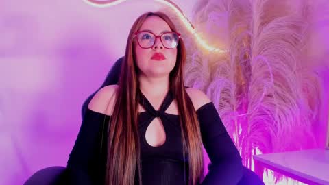 Renata  online show from 04/03/26, 03:26