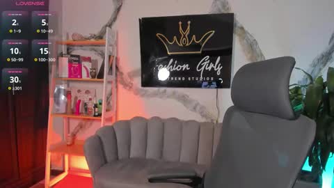 Renata online show from 02/18/26, 12:23