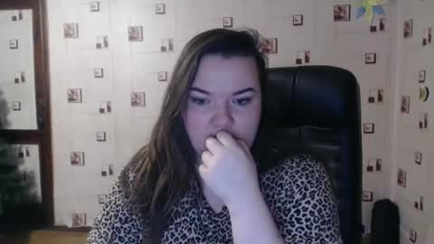 renataoia online show from 02/16/25, 04:10