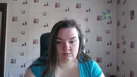 renataoia online show from 02/24/25, 11:54