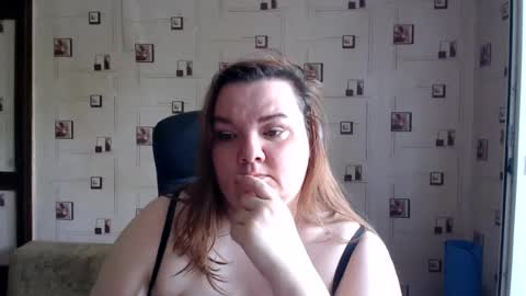 Snapshot of renataoia chatting on 06/28/26, 10:43 renataoia online show from 06/28/26, 10:43