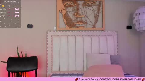 Snapshot of renataruiz_rr chatting on 02/27/25, 03:15 online show from 02/27/25, 03:15