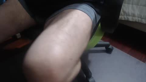 Snapshot of renato113 chatting on 02/02/25, 11:00 renato113 online show from 02/02/25, 11:00