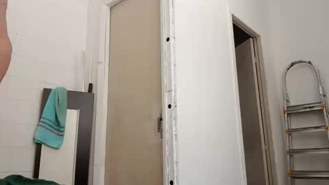 renatocavedon1 online show from 12/05/25, 03:20