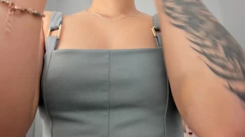 Renee Shelby online show from 02/12/25, 09:33