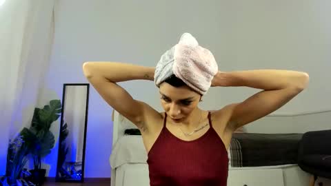 Rena online show from 03/06/26, 05:15