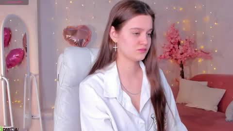 Renesmy online show from 02/12/26, 11:44