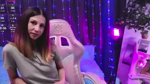 Christina online show from 06/25/26, 05:17