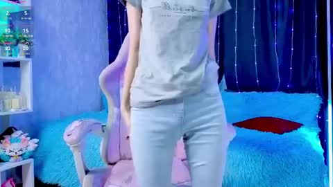 Christina online show from 07/11/26, 05:15