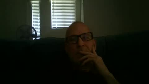 Snapshot of renewaz chatting on 02/22/26, 07:34 Renewaz online show from 02/22/26, 07:34