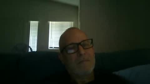 Snapshot of renewaz chatting on 02/23/26, 07:55 Renewaz online show from 02/23/26, 07:55