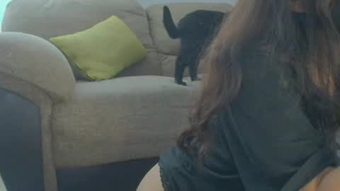 Snapshot of reni_tendress chatting on 09/30/25, 05:51 reni_tendress online show from 09/30/25, 05:51