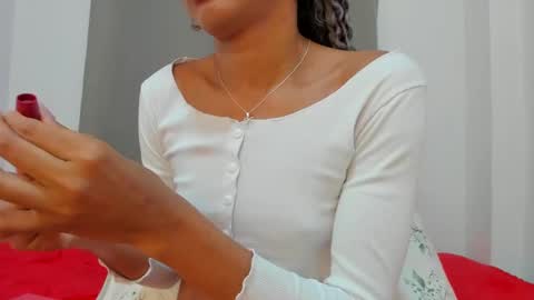  Renata  online show from 02/11/25, 10:48