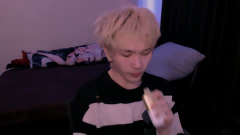 rennuts online show from 03/23/26, 01:48