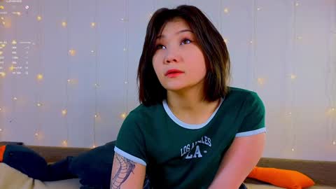 Snapshot of renochka chatting on 01/12/25, 06:28 renochka online show from 01/12/25, 06:28