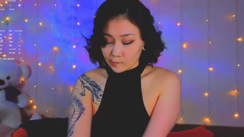 Snapshot of renochka chatting on 02/16/25, 04:21 renochka online show from 02/16/25, 04:21