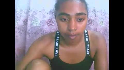 Snapshot of rephaleta chatting on 02/03/25, 11:42 Rephaleta online show from 02/03/25, 11:42