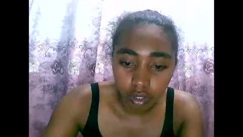 Snapshot of rephaleta chatting on 02/04/25, 06:27 Rephaleta online show from 02/04/25, 06:27