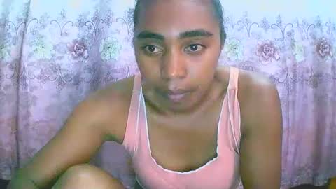 Snapshot of rephaleta chatting on 02/11/25, 10:37 Rephaleta online show from 02/11/25, 10:37