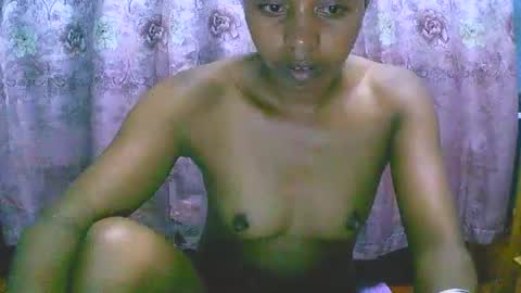 Snapshot of rephaleta chatting on 03/03/25, 05:29 Rephaleta online show from 03/03/25, 05:29