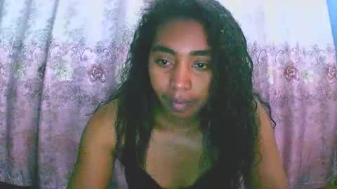 Snapshot of rephaleta chatting on 10/10/25, 06:56 Rephaleta online show from 10/10/25, 06:56